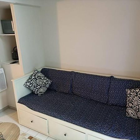 Agreable Et Paisible Studio Franqueville-Saint-Pierre Eksteriør billede